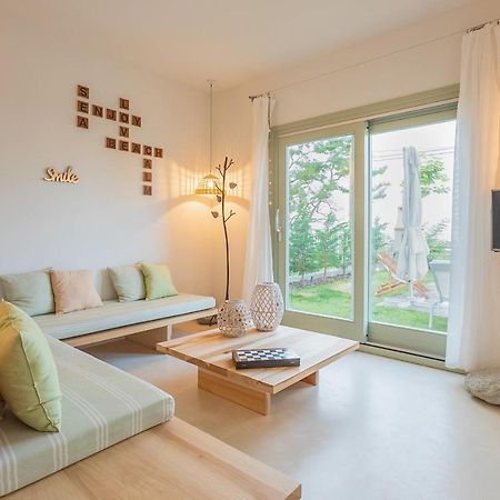 Sea And Sun Luxury Pools' Villas Chorefton Zewnętrze zdjęcie